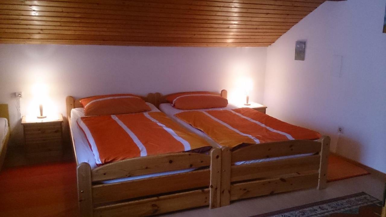 Gaestehaus Burgwald-Trekking Mittelsimtshausen Экстерьер фото